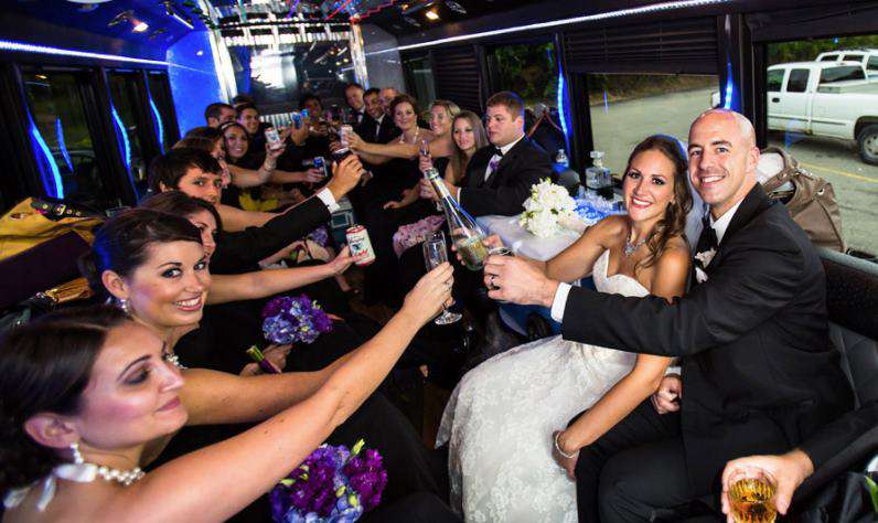 Fort-Worth-Wedding-Shuttle-Service